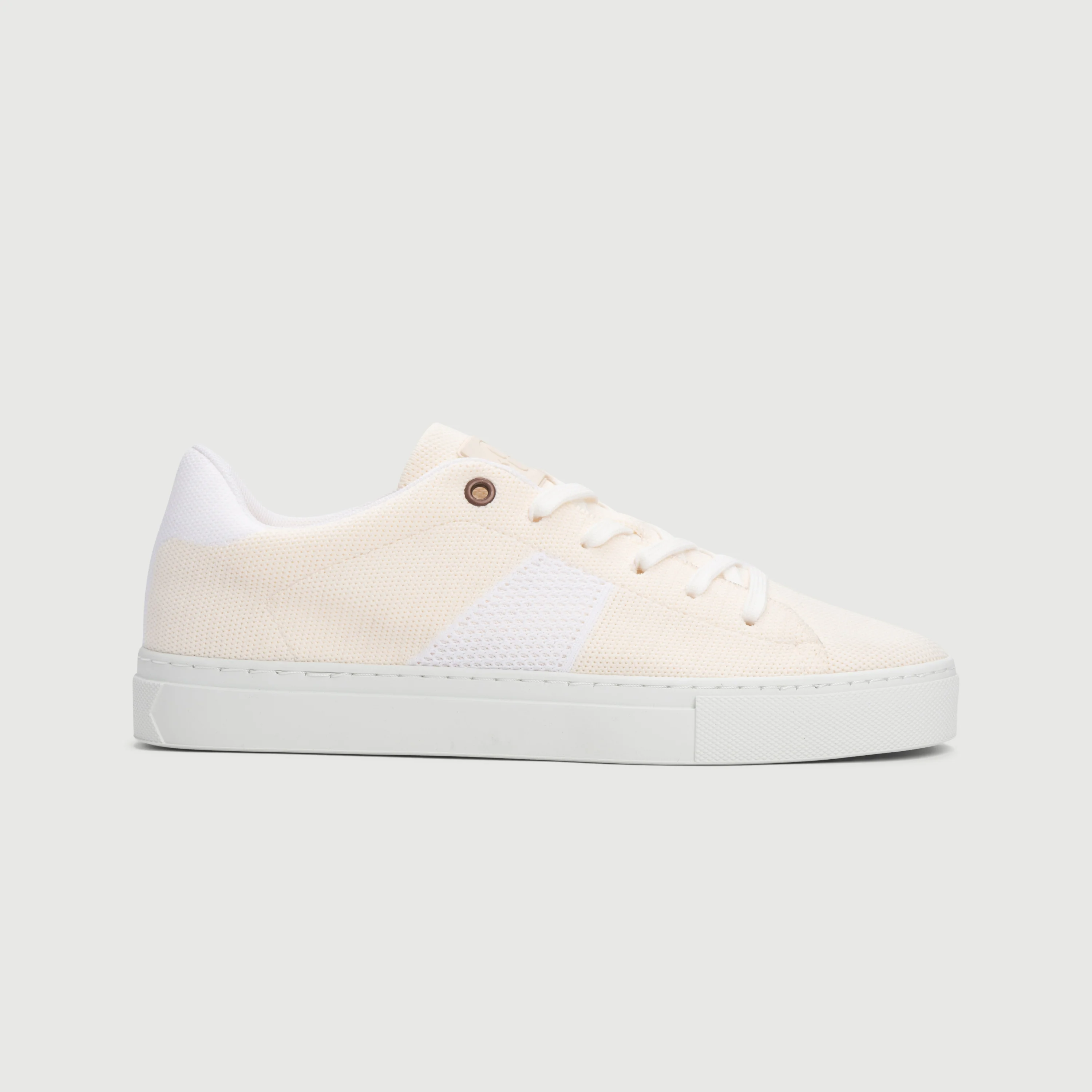 The Royale Knit 2.0 - Panna White