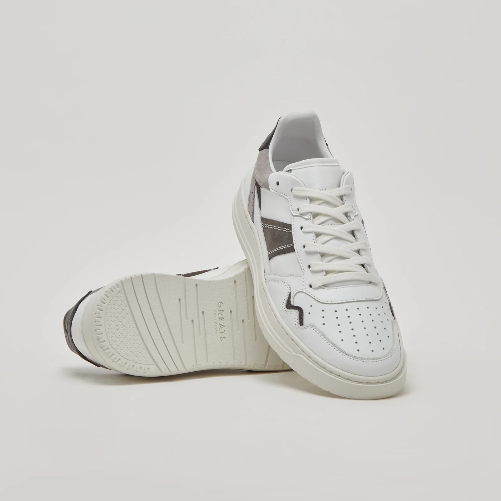 The Kingston - Blanco/Nero 9 The Kingston - Blanco/Nero