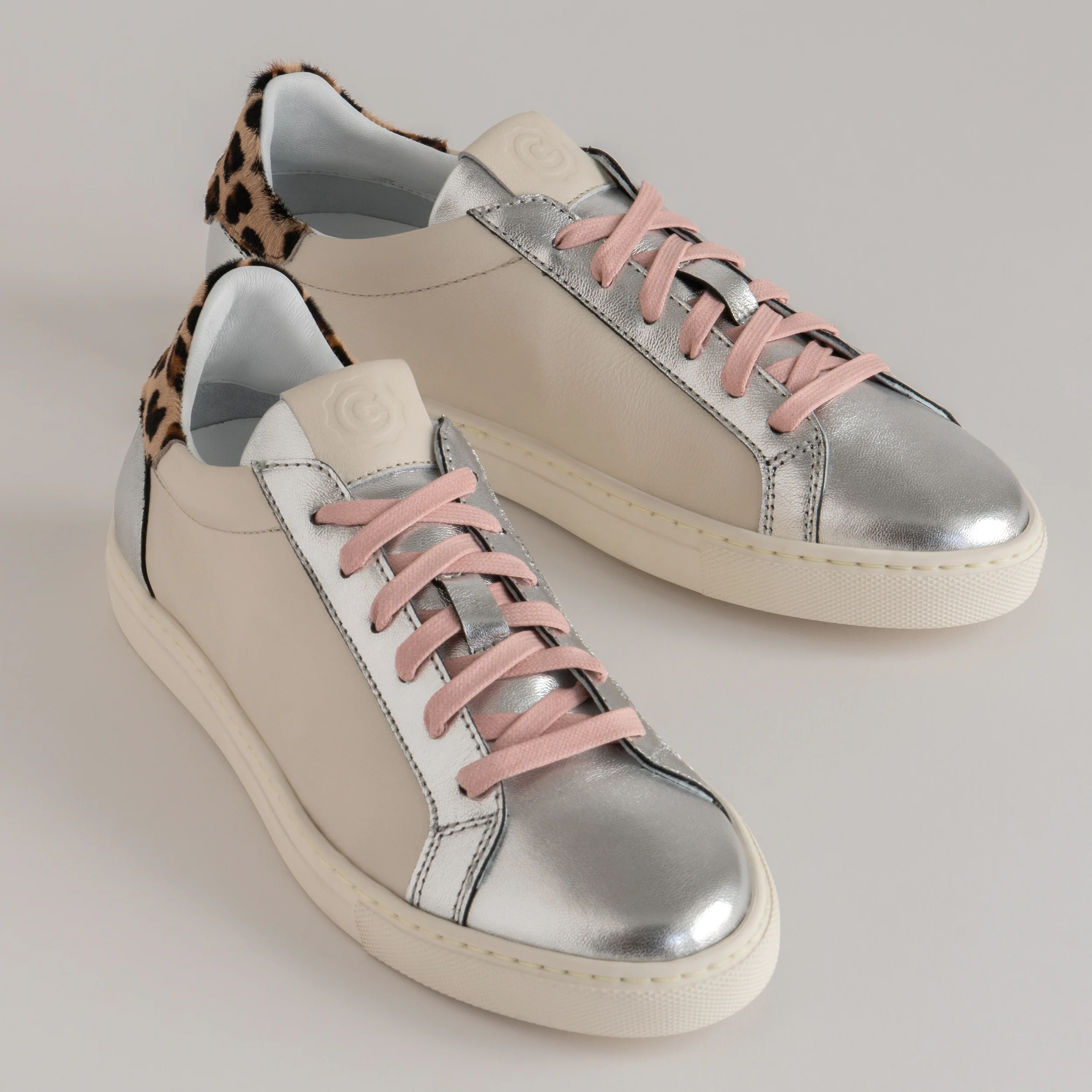 The Reign - Blush Multi