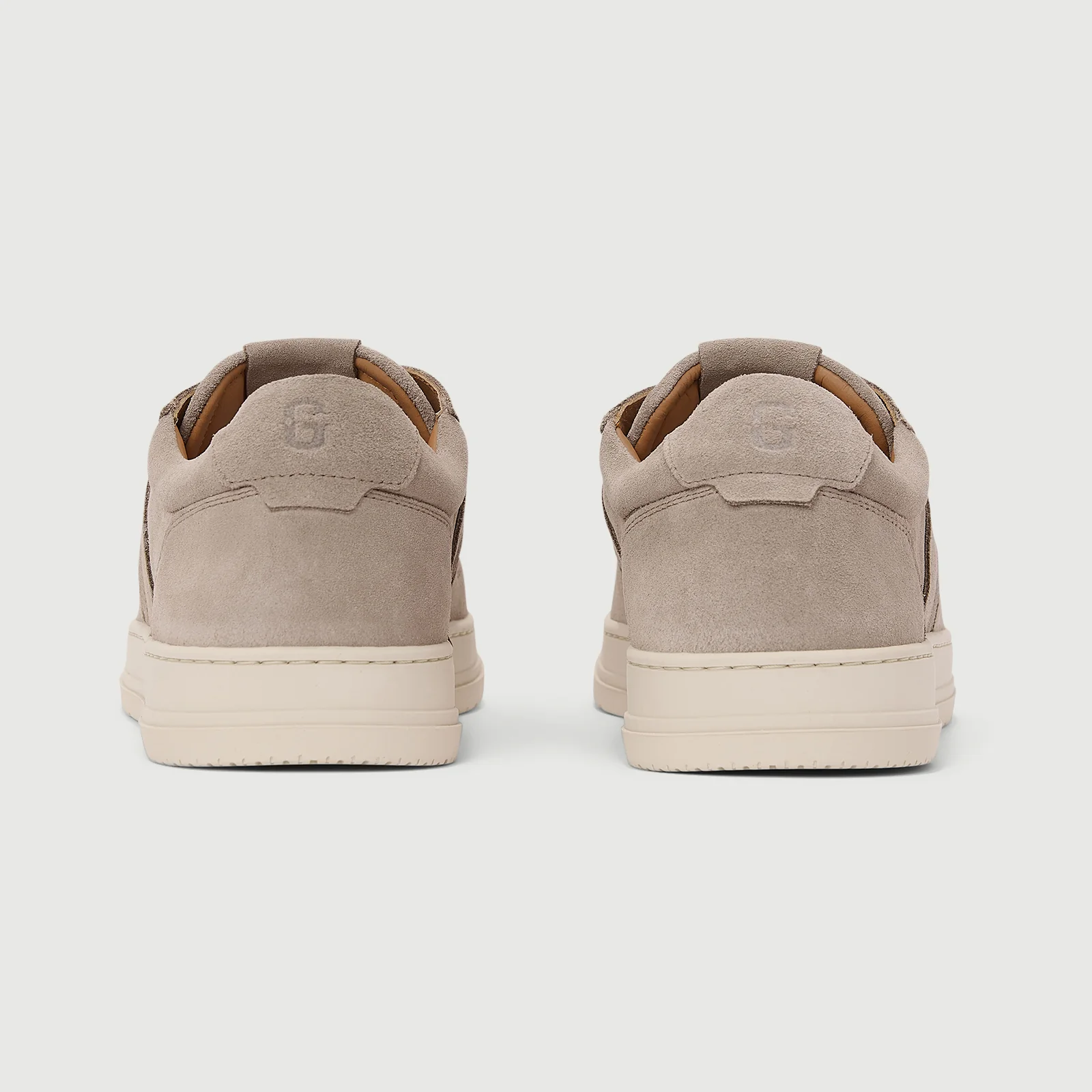 The Ironside - Taupe 4 The Ironside - Taupe